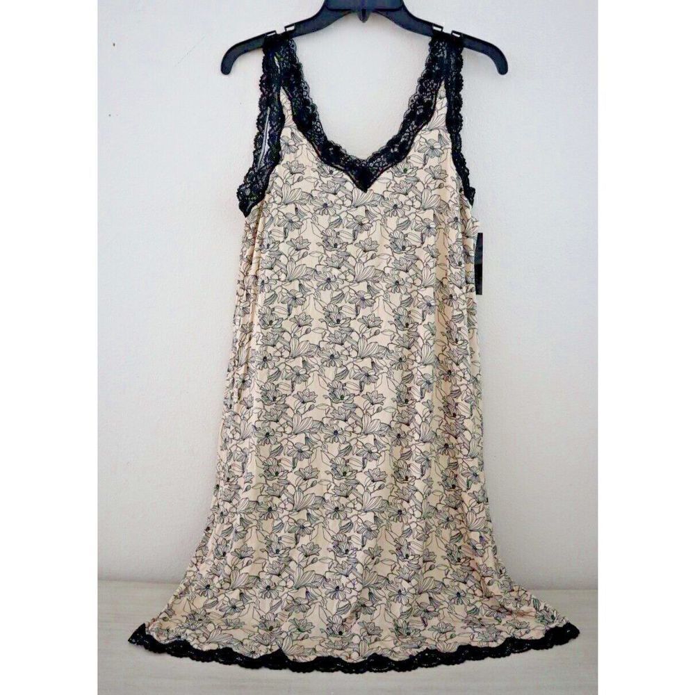 Bali 518323 Women's Sz M Cream Floral Print Lace Trim Rayon Blend Stretchy Dress